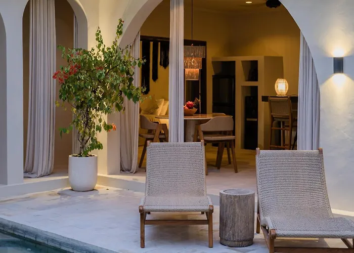 Villa 3br Luxury + Gym, Sauna And Wellness Free Canggu