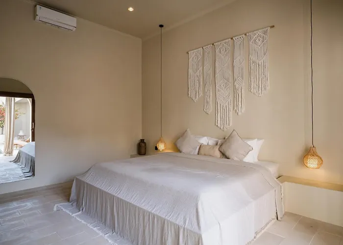 3br Luxury + Gym, Sauna And Wellness Free Villa *