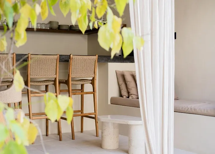Villa 3br Luxury + Gym, Sauna And Wellness Free Canggu